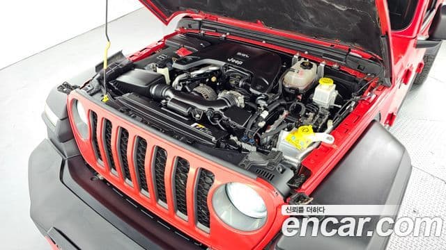 Jeep Gladiator 2021 — ფოტო 6/20