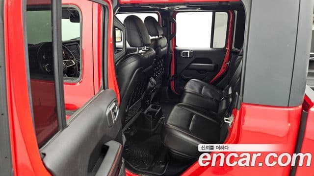 Jeep Gladiator 2021 — ფოტო 11/20