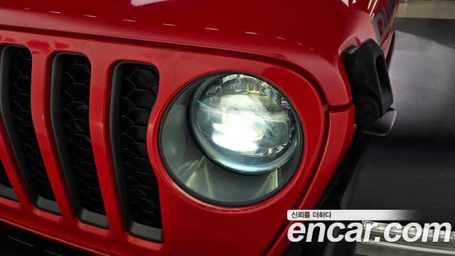 Jeep Gladiator 2021 — Photo 9/30