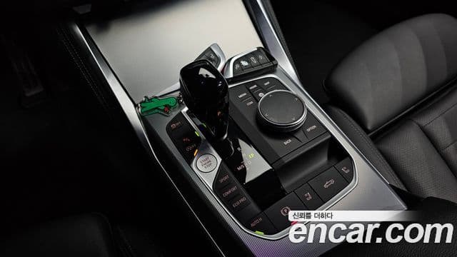 BMW 4 Series 2023 — ფოტო 9/20