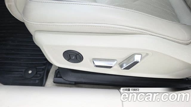 Audi A7 2022 — Photo 33/37