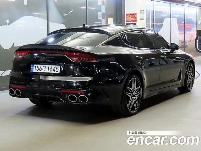 Kia Stinger 2021 — ფოტო 3/20