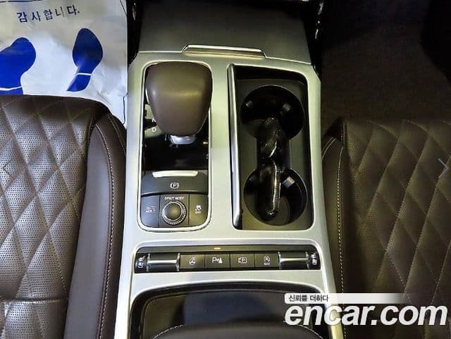 Kia Stinger 2021 — ფოტო 12/20