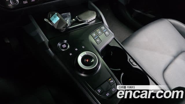 Kia Sportage 2024 — ფოტო 9/20