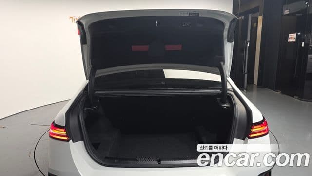 BMW 5 Series 2024 — фото 20 из 20