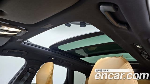 Volvo XC60 2023 — ფოტო 15/20