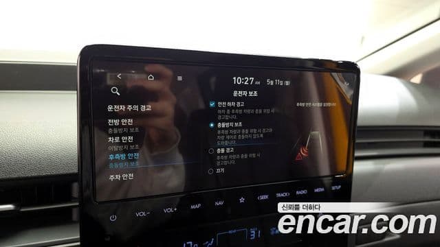 Hyundai Staria 2024 — Photo 18/32