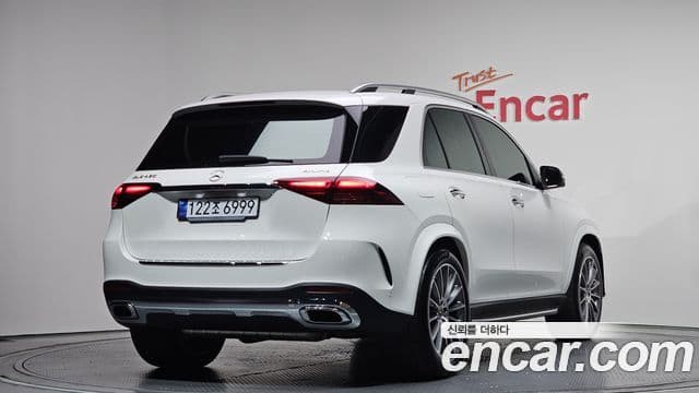 Mercedes-Benz GLE-Class 2025 — Şəkil 2/20