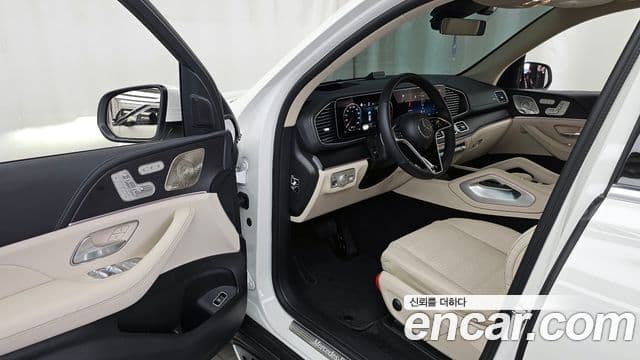 Mercedes-Benz GLE-Class 2025 — Şəkil 10/20