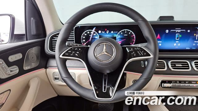 Mercedes-Benz GLE-Class 2025 — Şəkil 13/20