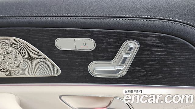 Mercedes-Benz GLE-Class 2025 — Şəkil 19/20