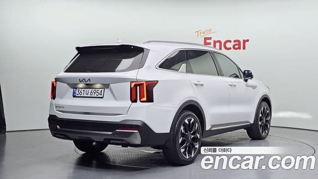 Kia Sorento 2023 — Şəkil 2/20
