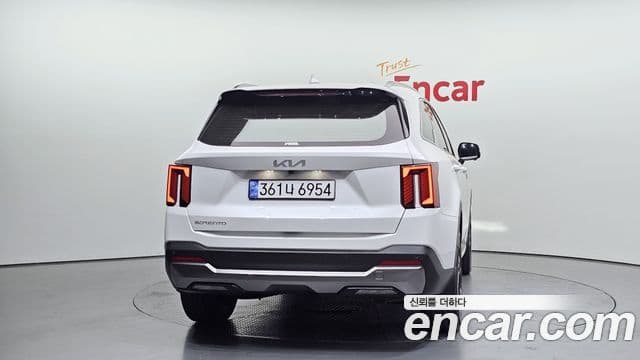 Kia Sorento 2023 — Şəkil 4/20