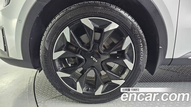 Kia Sorento 2023 — Şəkil 5/20