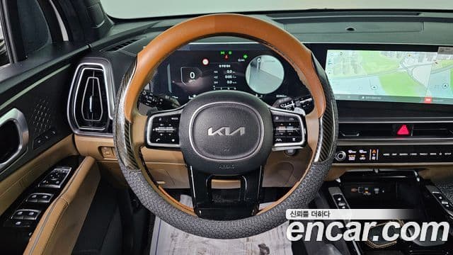 Kia Sorento 2023 — Şəkil 13/20