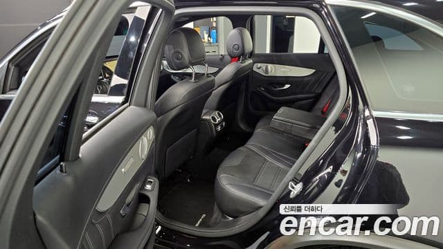 Mercedes-Benz GLC-Class 2019 — Şəkil 11/20