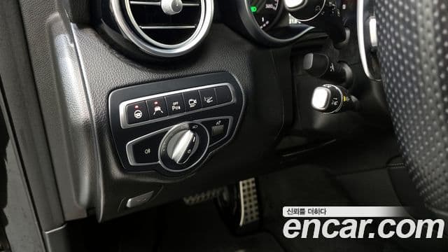 Mercedes-Benz GLC-Class 2019 — Şəkil 14/20
