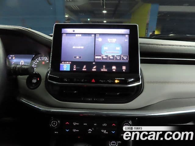Jeep Compass 2022 — Photo 18/20