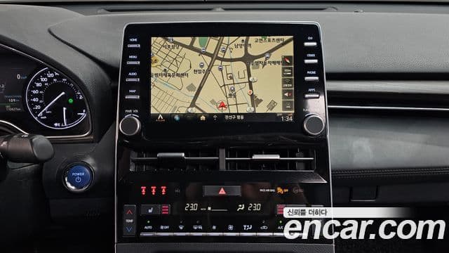 Toyota Avalon 2018 — Şəkil 13/20