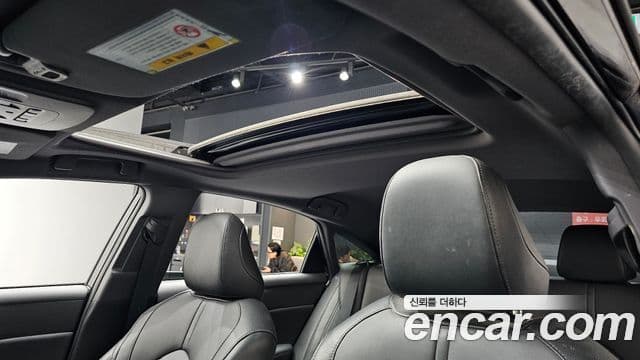 Toyota Avalon 2018 — фото 17 из 20