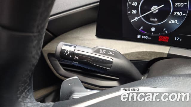 Kia K8 2022 — Şəkil 16/20