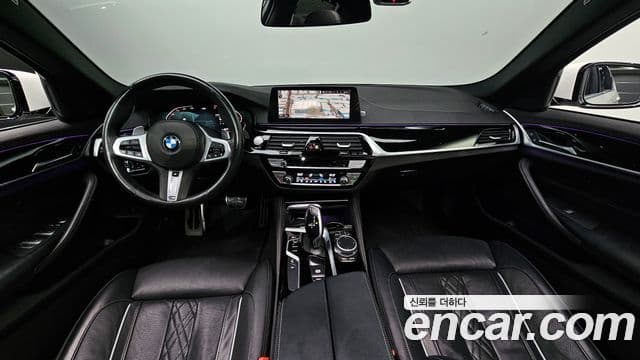 BMW 5 Series 2019 — Фото 7/20