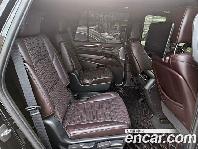 Cadillac Escalade 2021 — Photo 9/20