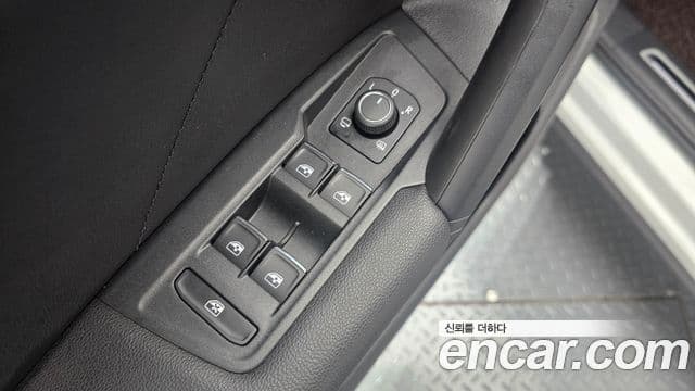 Volkswagen Tiguan 2020 — Photo 11/20