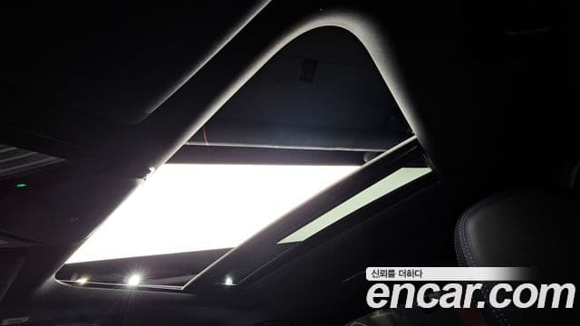 BMW 3 Series 2019 — ფოტო 19/20