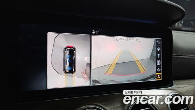 Mercedes-Benz E-Class 2019 — ფოტო 17/20