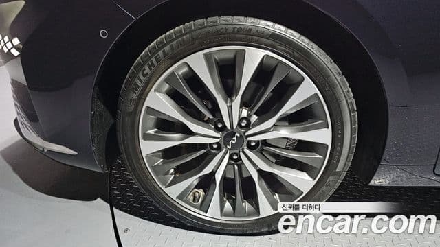 Kia K8 2021 — ფოტო 4/20