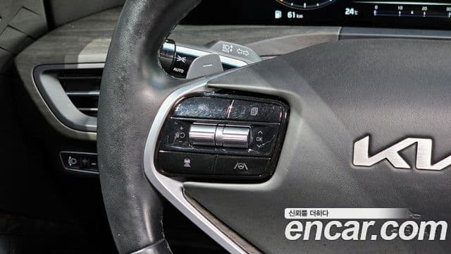 Kia K8 2021 — ფოტო 16/20