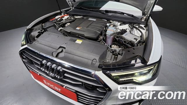 Audi A6 2022 — ფოტო 6/20