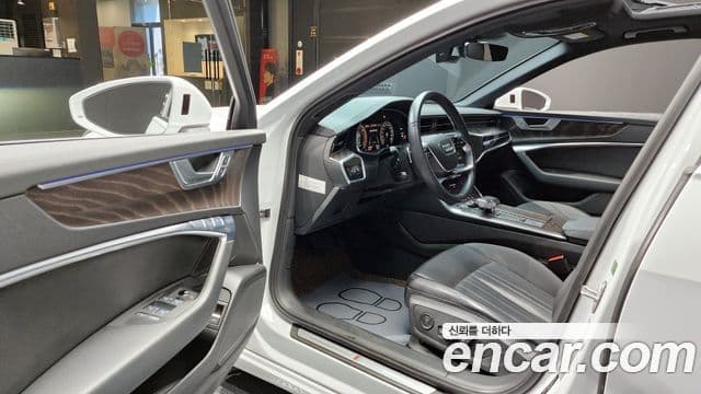 Audi A6 2022 — ფოტო 10/20
