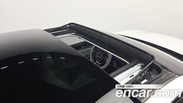 Kia K5 2024 — фото 16 из 20