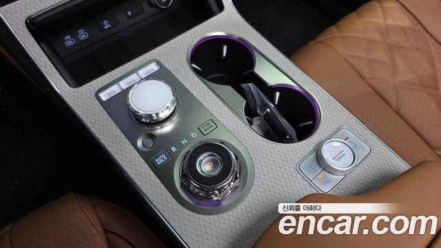 Genesis GV80 2025 — ფოტო 8/20