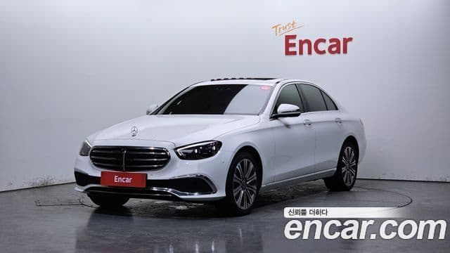 Mercedes-Benz E-Class 2023 — Şəkil 1/20