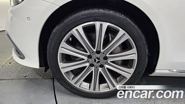 Mercedes-Benz E-Class 2023 — Şəkil 5/20
