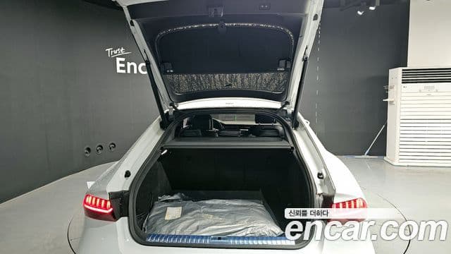 Audi A7 2021 — ფოტო 20/20