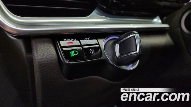 Porsche Panamera 2018 — Şəkil 7/35