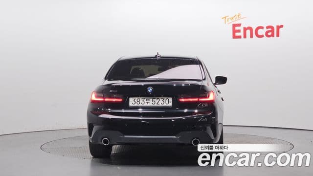 BMW 3 Series 2020 — ფოტო 4/20