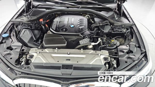 BMW 3 Series 2020 — ფოტო 6/20