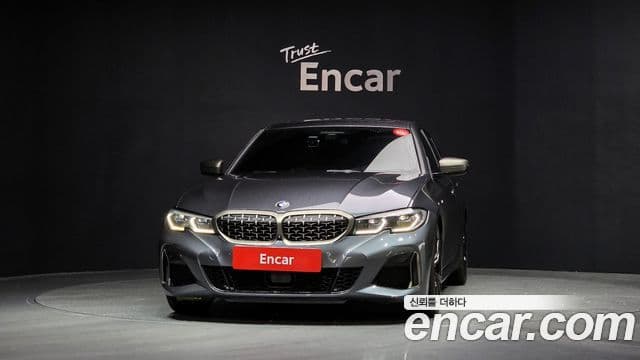 BMW 3 Series 2020 — Photo 8/20