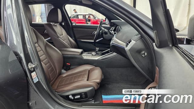 BMW 3 Series 2020 — Photo 17/20