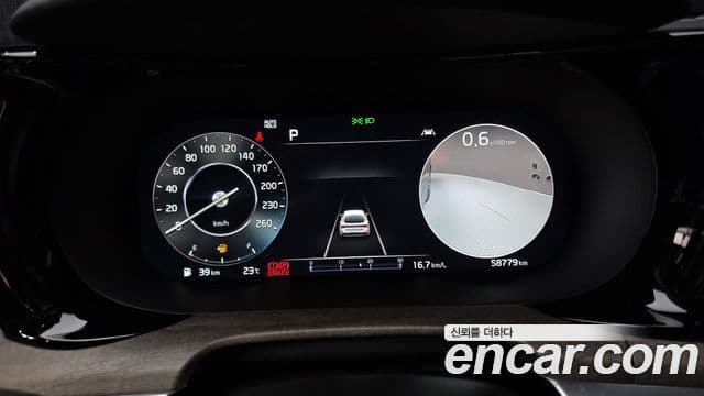 Kia K5 2023 — Şəkil 8/20