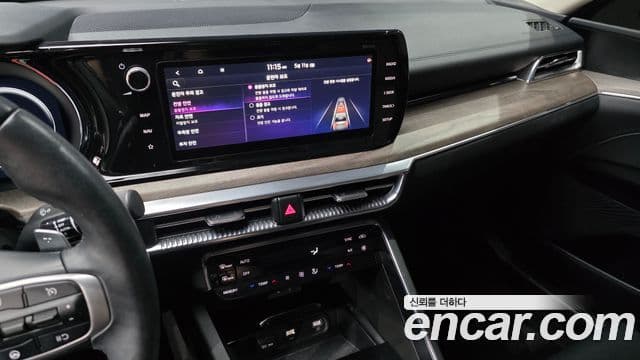 Kia K5 2023 — Şəkil 14/20