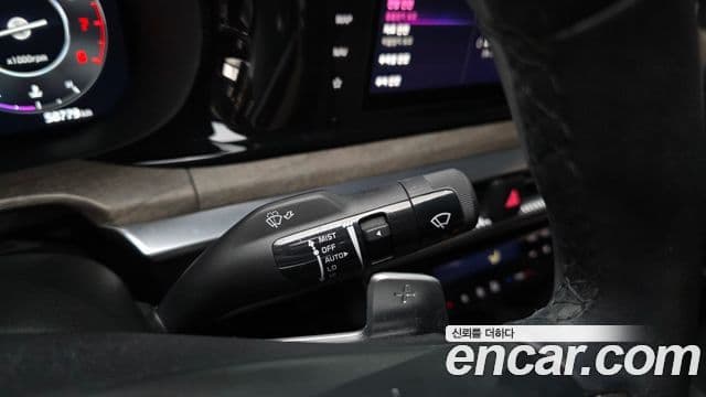 Kia K5 2023 — Şəkil 17/20