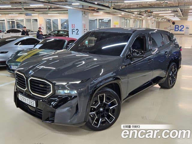 BMW XM 2025 — ფოტო 1/20