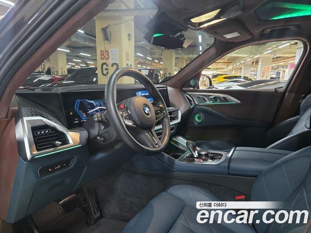 BMW XM 2025 — ფოტო 16/20