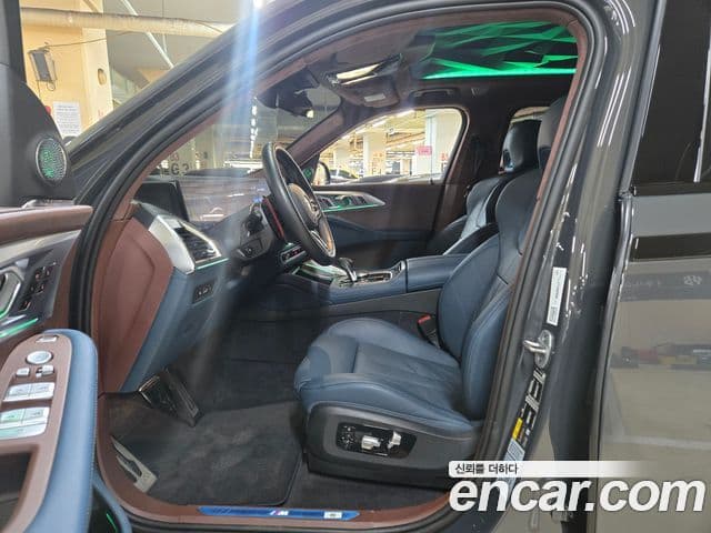 BMW XM 2025 — ფოტო 17/20